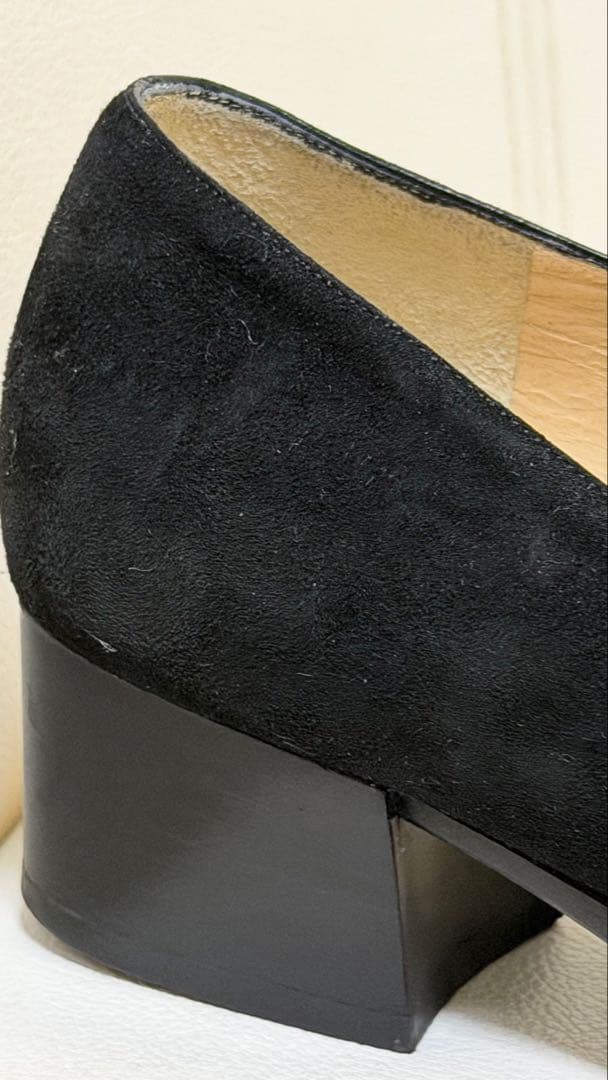 値下げGUCCI レディーススエードパンプス37インチ　ブラック