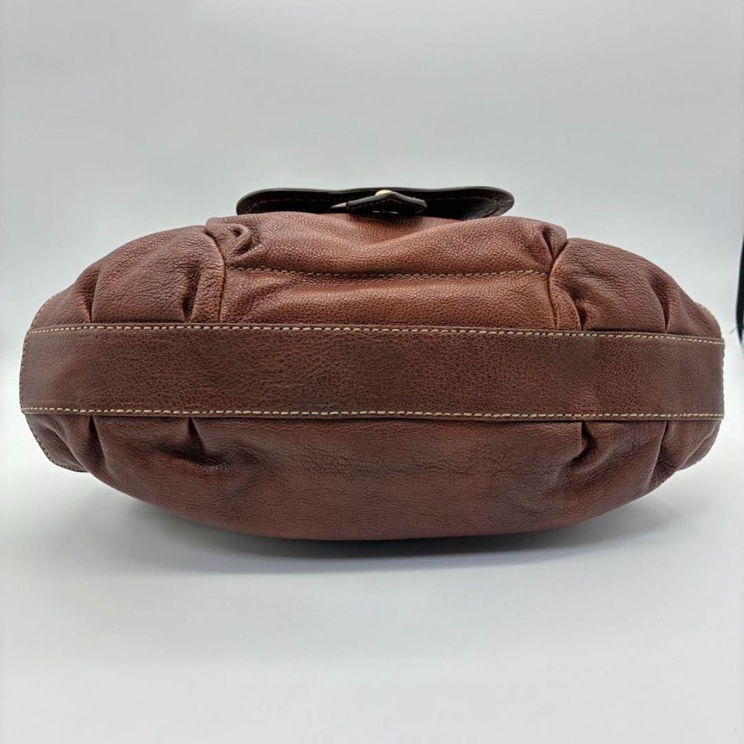 トッズ ホーボー ワンショルダー ショルダーバッグ ブラウン ゴールド金具