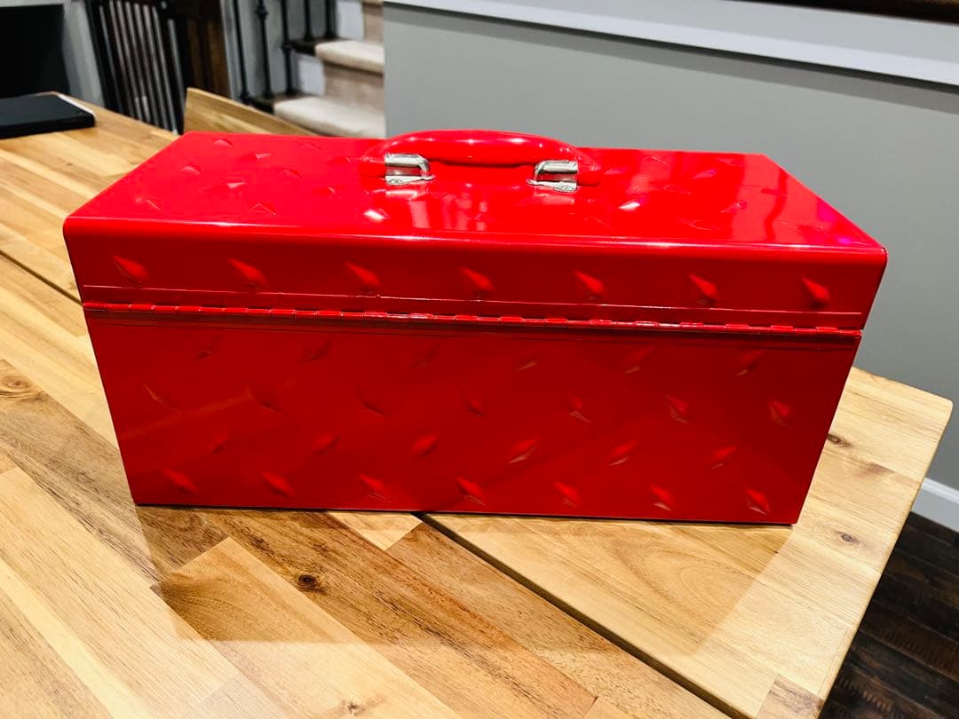 Supreme ダイヤモンドプレートツールボックス