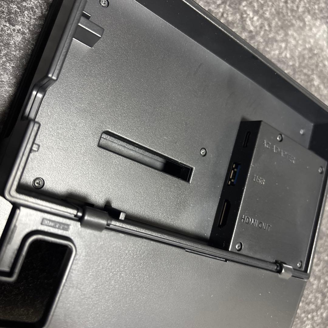 Nintendo Switch 本体(本体ケース　ソフトケース付き)