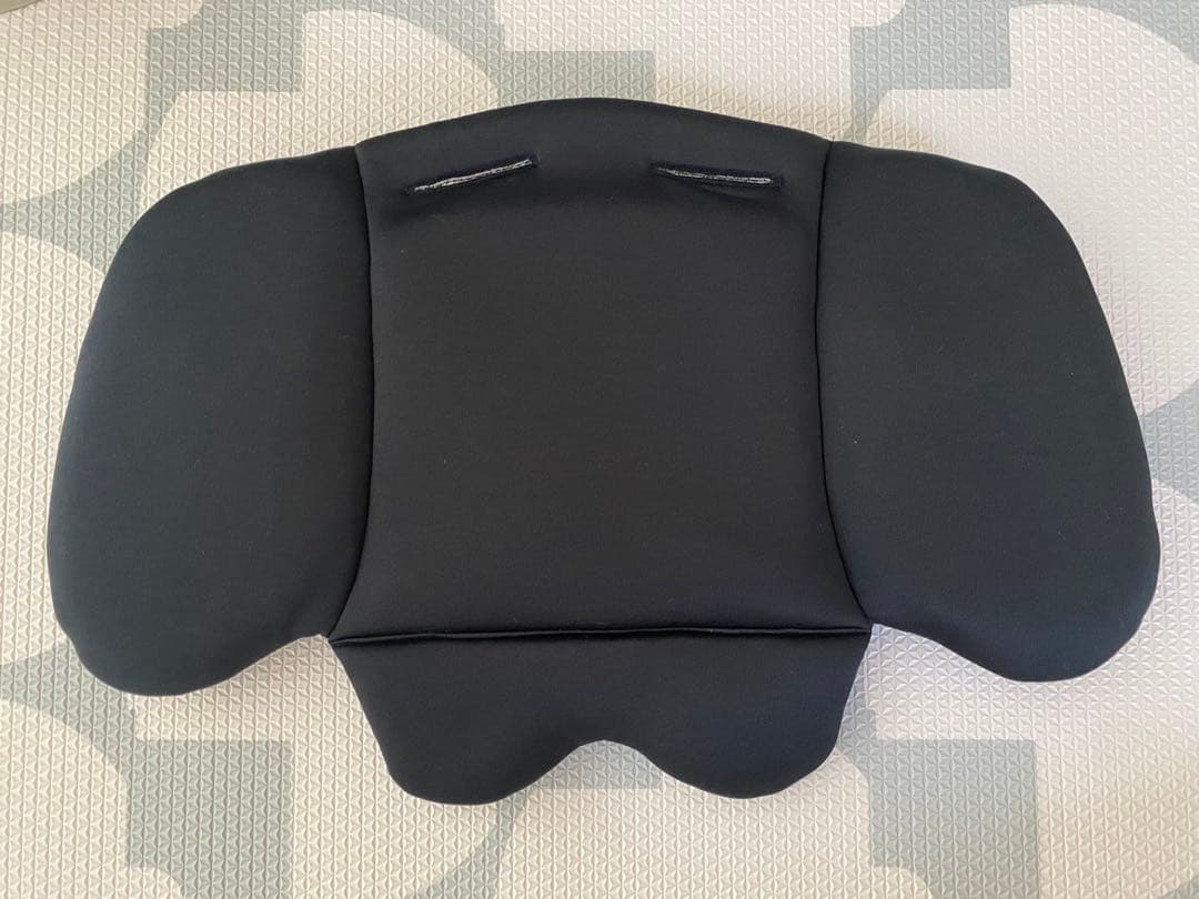 【美品】Cybexベビーシート クラウド T i-Size ブラック