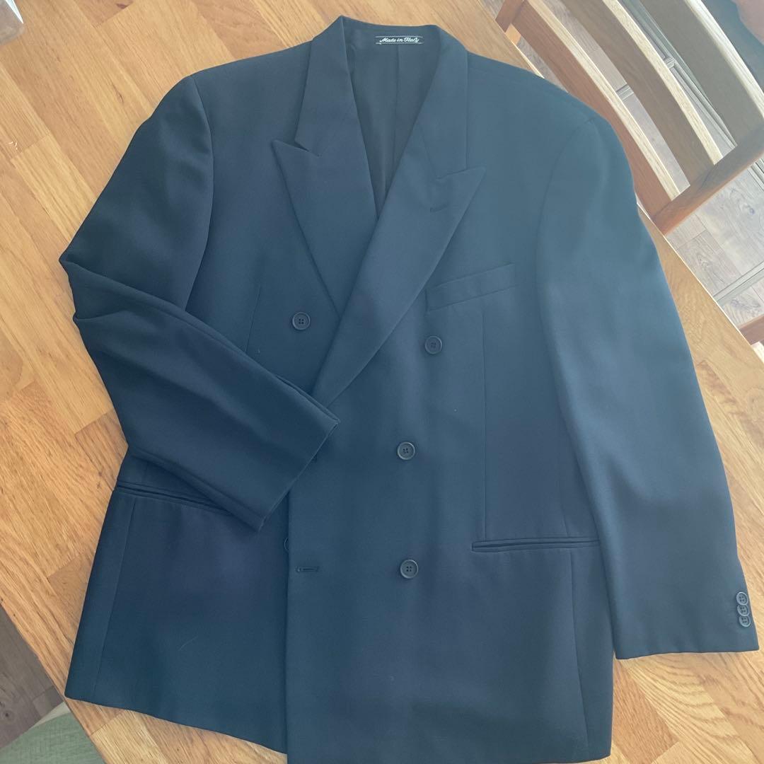 アルマーニ　ダブルスーツ