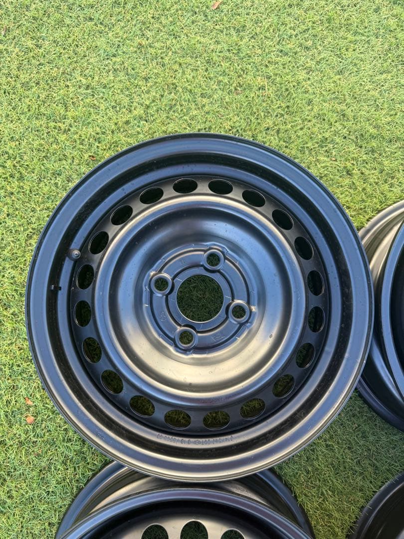 フィット　ホンダ純正　ホイール　14インチ ２個セット 新車外し　スチール　鉄