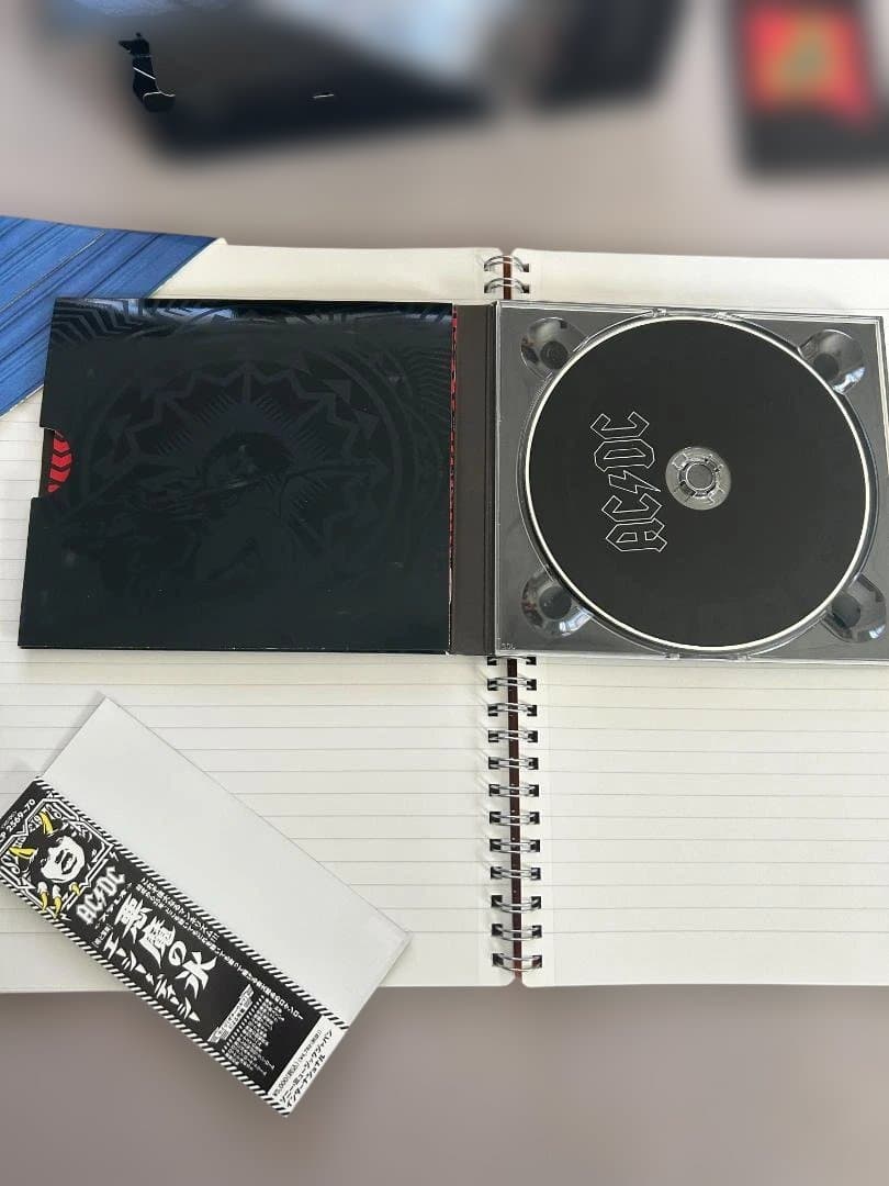 【超希少 来日記念限定“光る角”付】AC/DC /悪魔の氷/CD