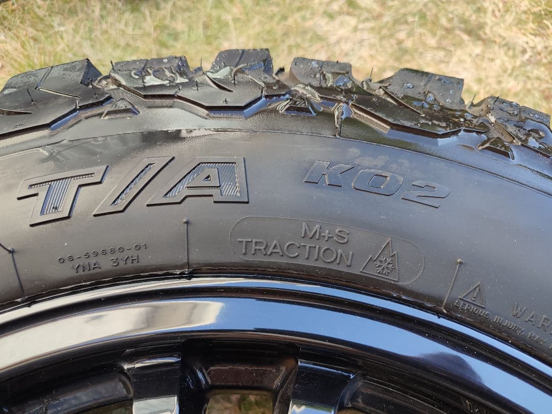 BFグッドリッチ タイヤ265/60R18 キーラーフォースホイール4本セット