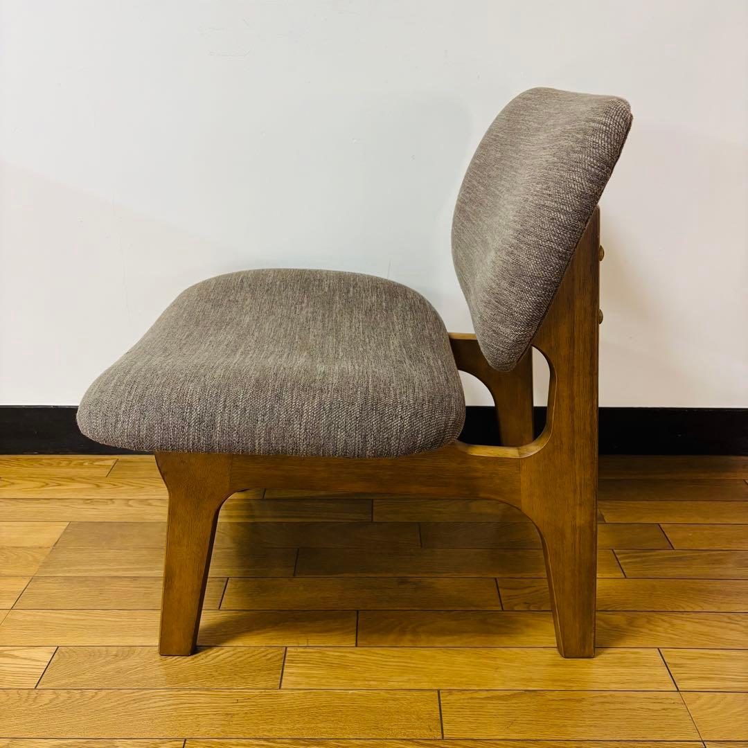 ニトリ　ダイニングチェア　リラックスワイド 送料込み