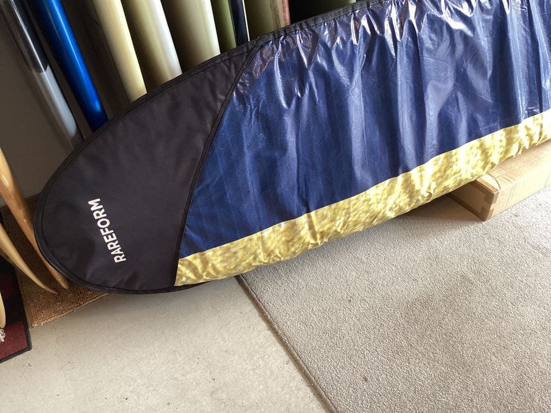 RAREFORM（レアフォーム）サーフボードケース　デイライト9.6