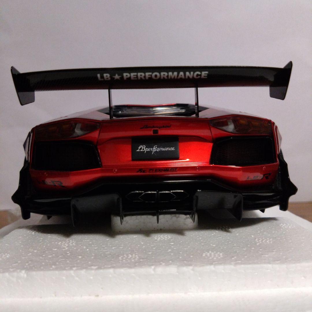 1/18LB-WORKSランボルギーニ　アヴェンタドール　リミテッドエディション