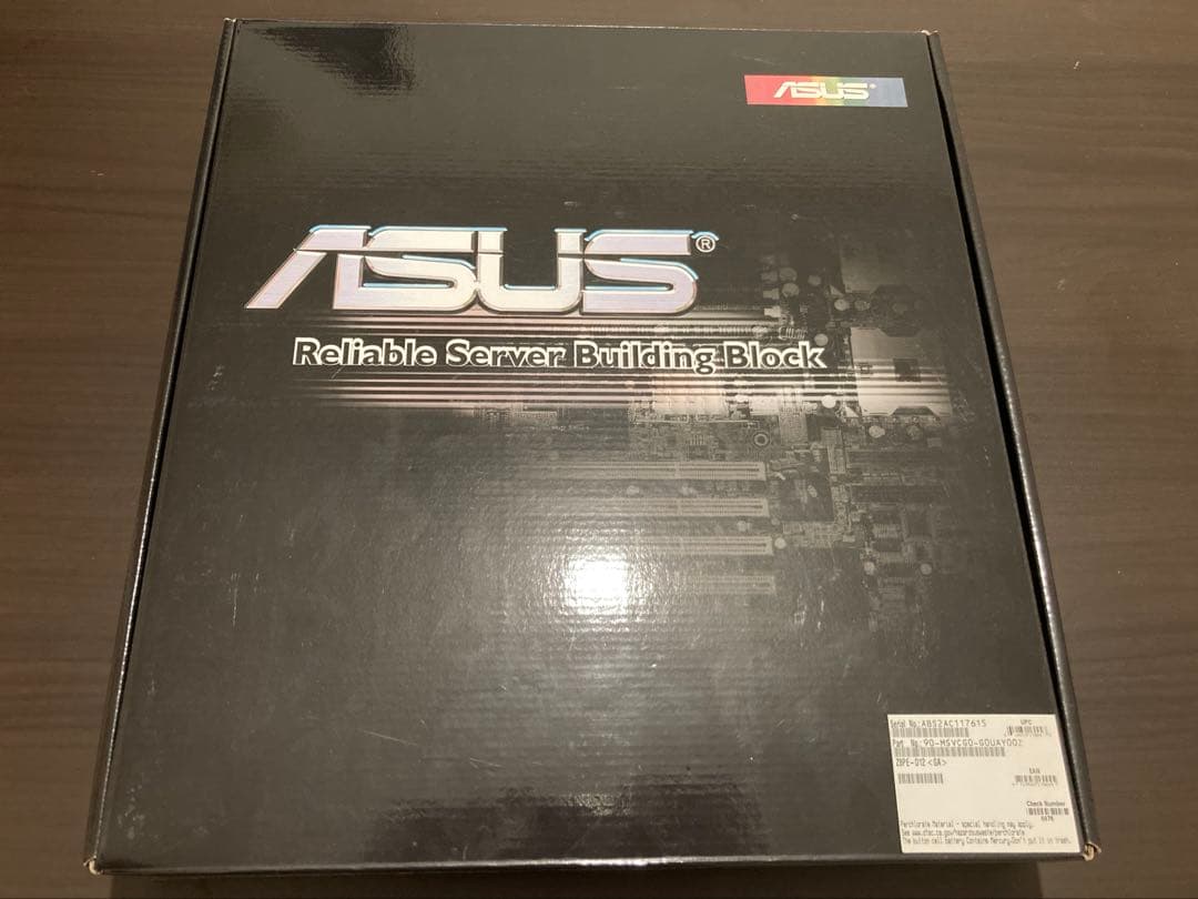 ASUS製デュアルCPUマザーボード＋Xeonクアッドコア×2セット