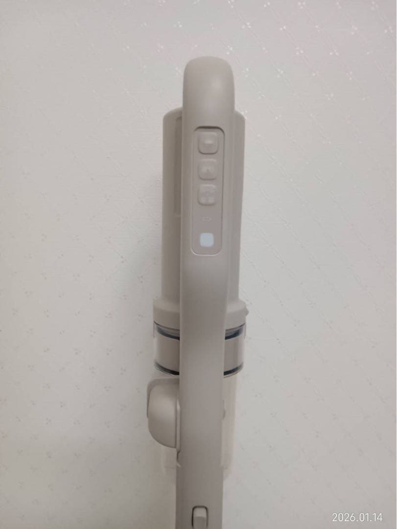 【極美品】アイリスオーヤマ 軽量コードレススティッククリーナー マジカリーナ