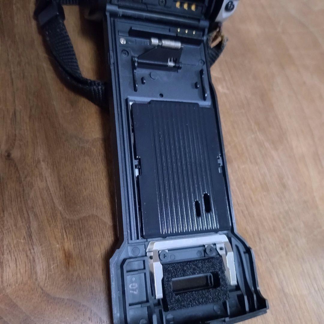 Canon NEW EOS KISS 本体と　TAMRONレンズ　セット