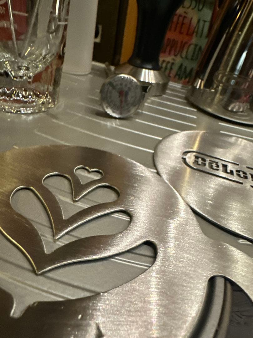 8186♣️家電 デロンギ エスプレッソマシン & バリスタセット EC860M