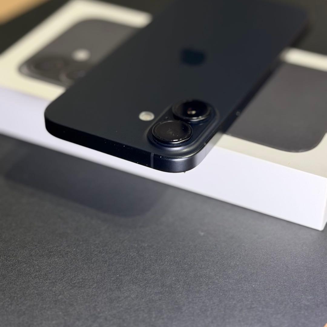 Apple iPhone16 128GB ブラック SIMフリー