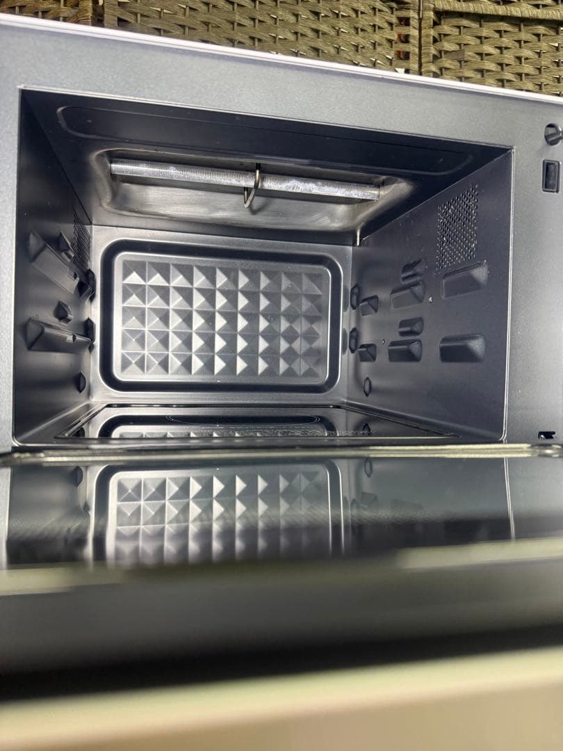 【洗浄消毒作業済】　アイリスオーヤマ　オーブンレンジ　MO-F1807-W