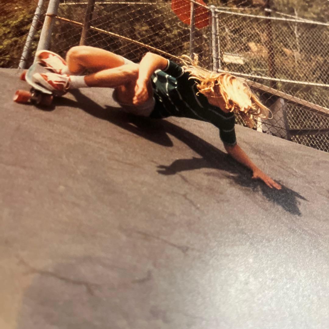 洋書 DogTown - The Legend of the Z-Boys