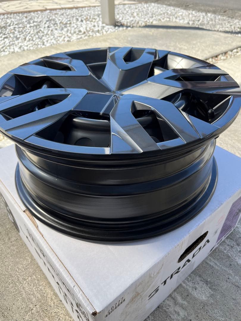 60プリウス　純正スチールホイール 4本セット