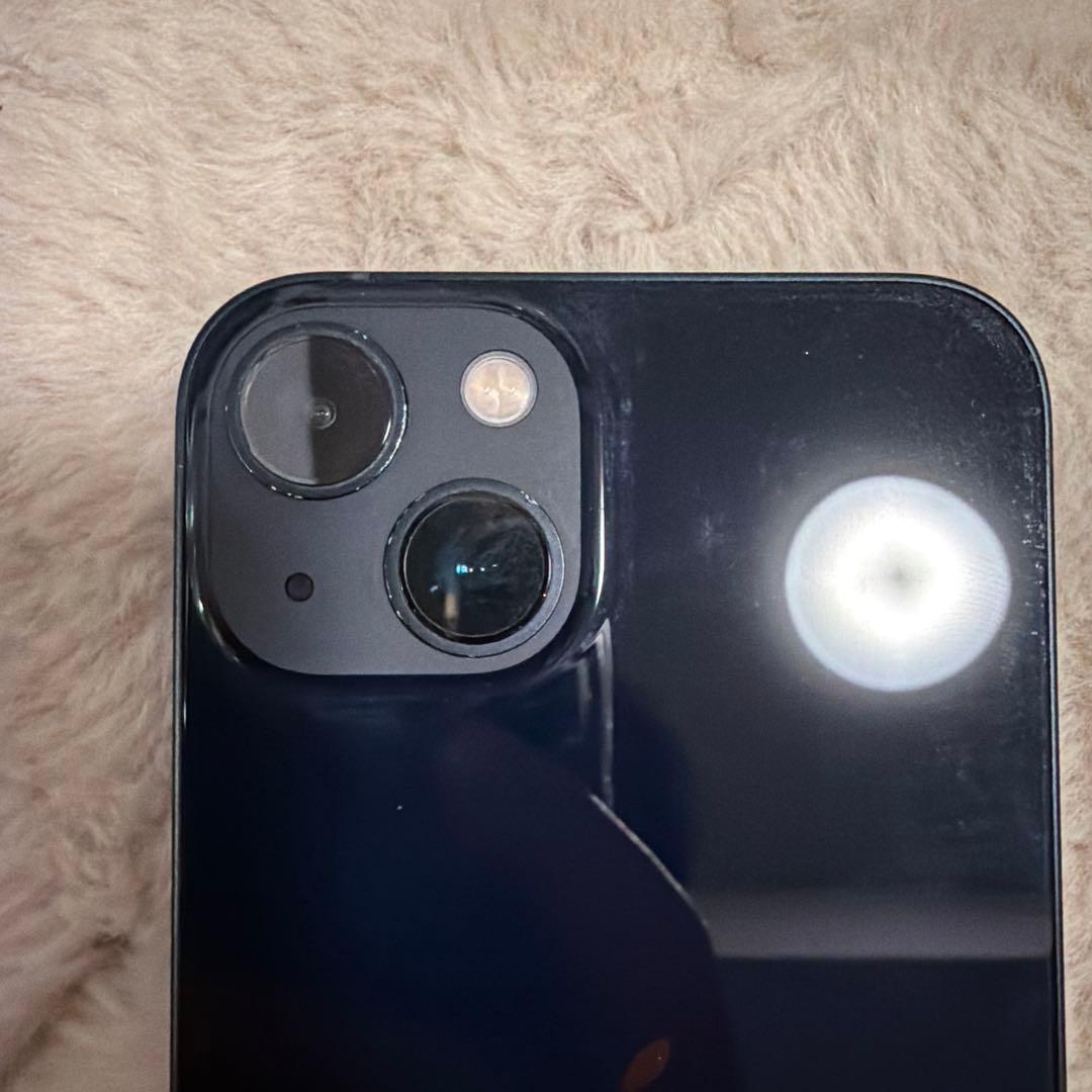 Apple iPhone 13 ブラック