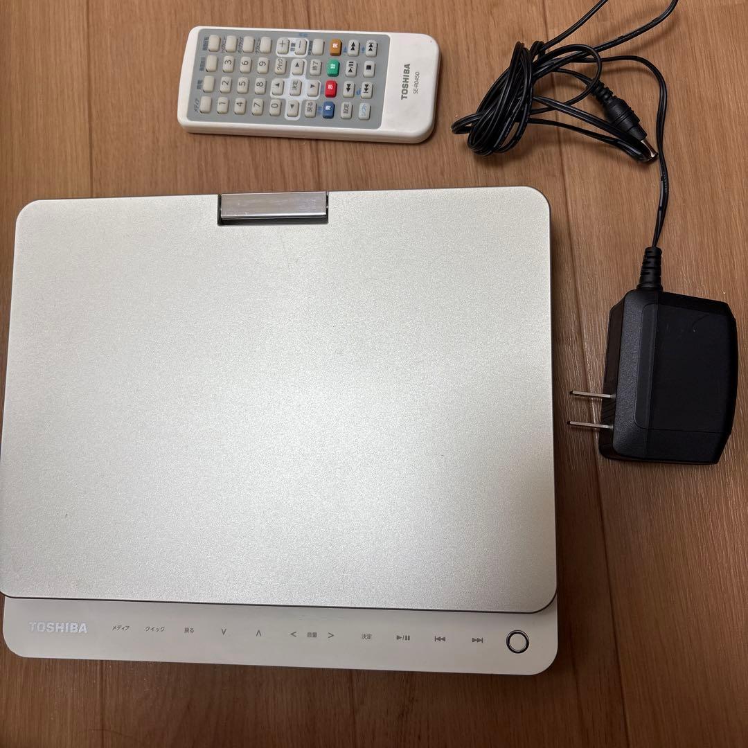 動作確認済　東芝ポータブルブルーレイプレーヤー REGZA SD-BP900S