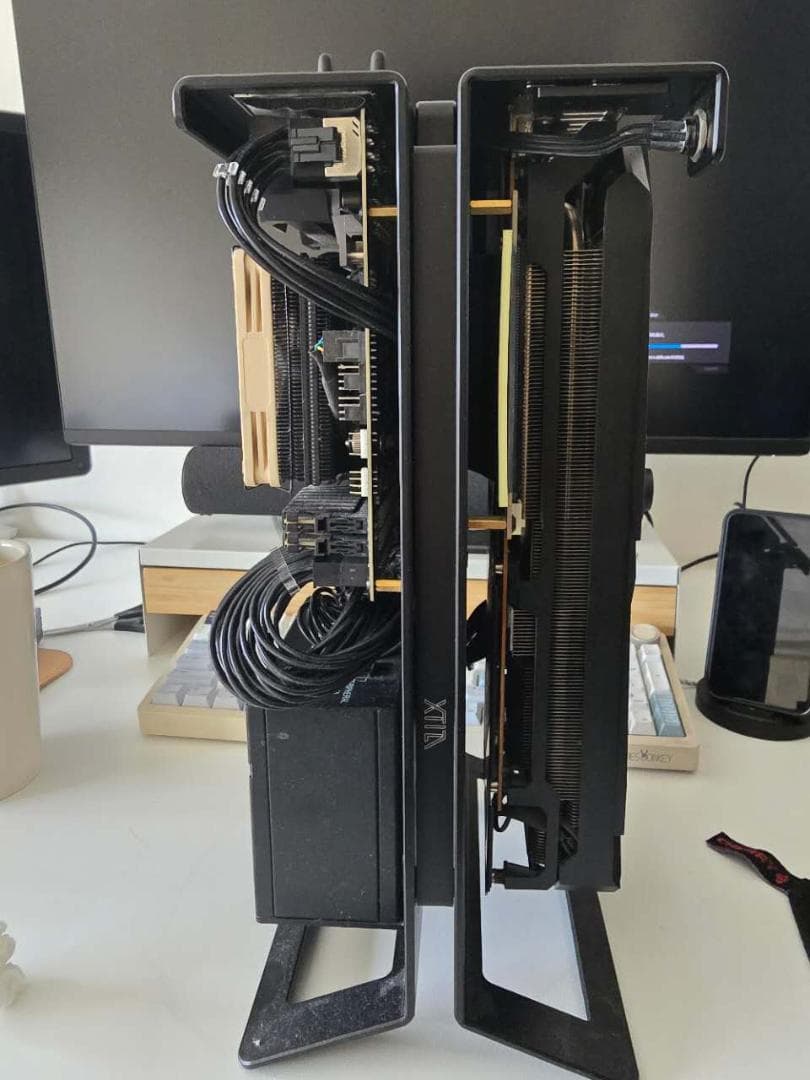 ROG ITX 自作PCケースセット（CPU・GPU・メモリ・ストレージなし）