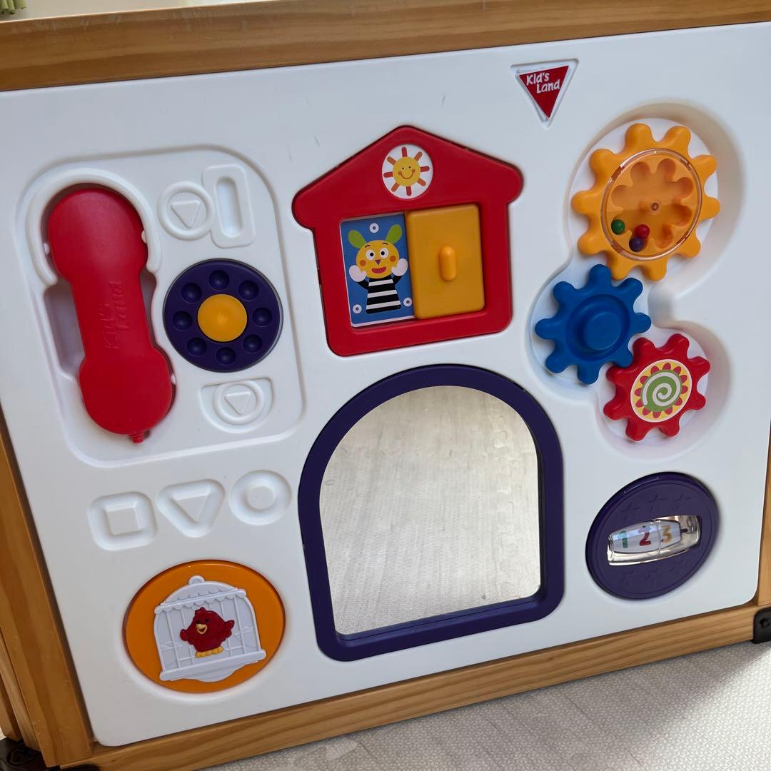 日本育児 木のミュージカルキッズランドDX 木製の折りたためるベビーサークル