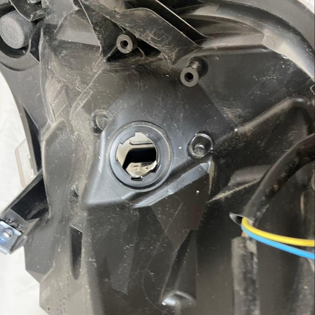 太郎　RAV4 左ヘッドライト　中古