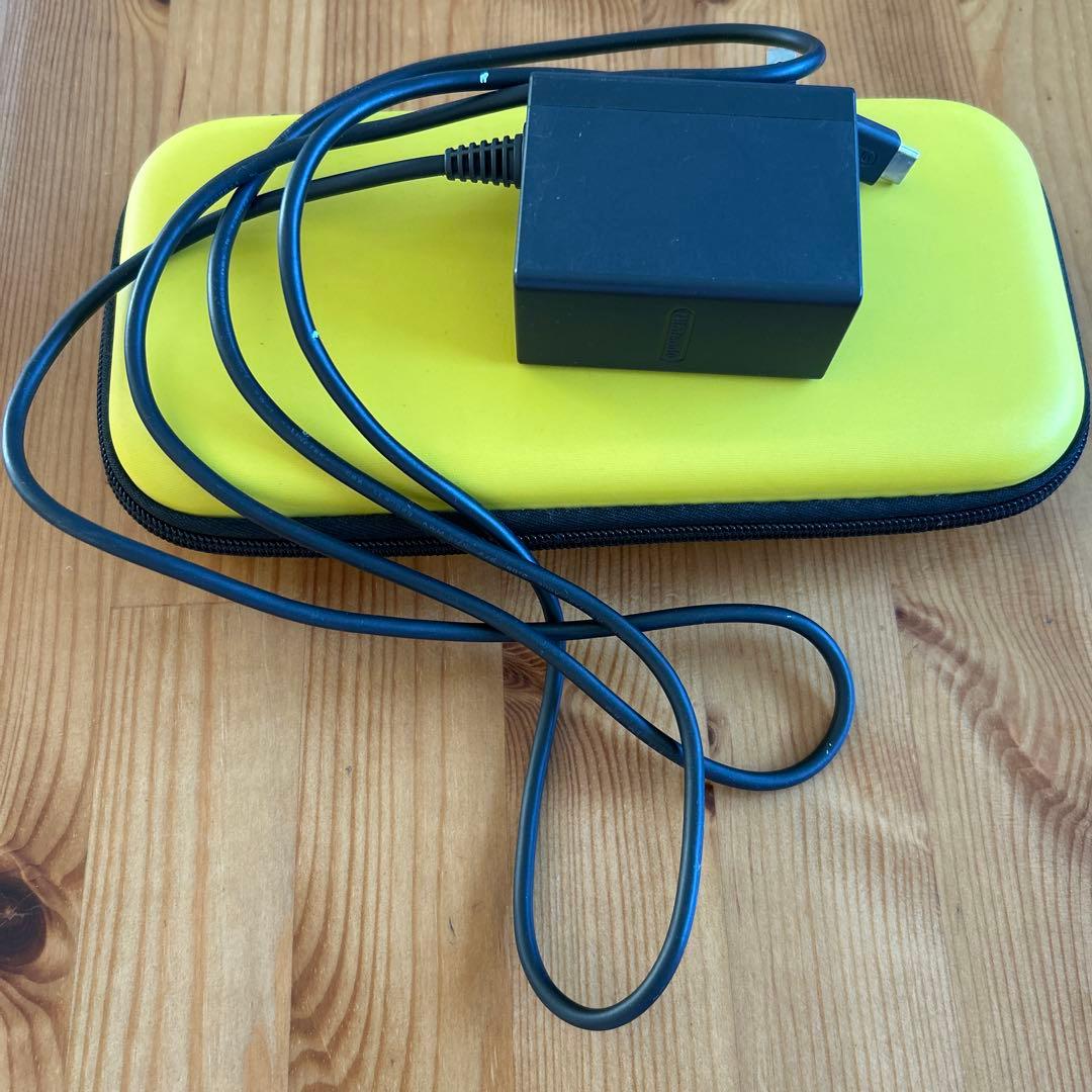 ニンテンドーSwitch ライト☆ケース付き