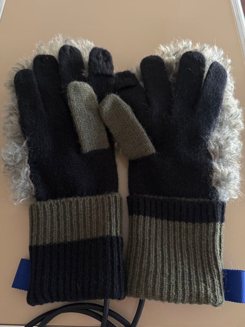 UN3D. ファー付きミトン 2WAYビッグボアグローブス