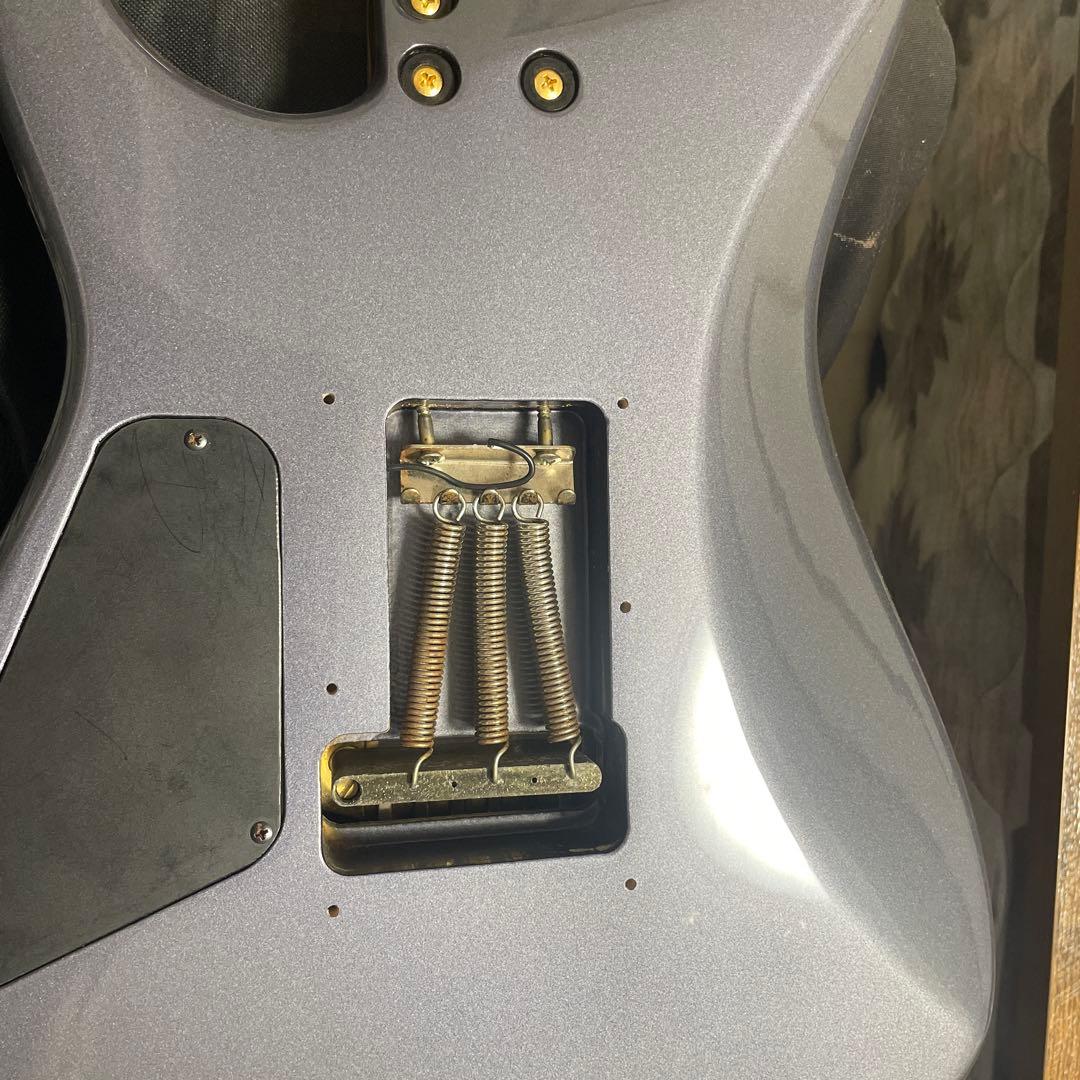 FERNANDES エレキギター シルバー