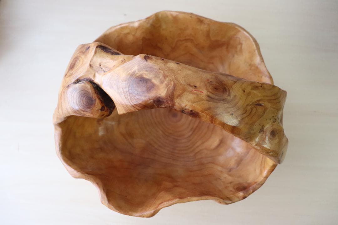 天然木　無垢材　くり抜き　手籠　花かご　果物かご