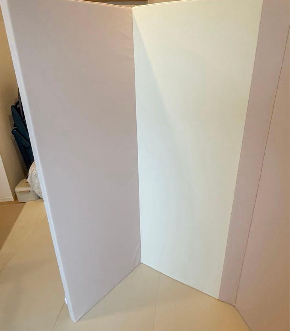 【超美品】OKUMA シームレスプレイマット　ピンク&ホワイト