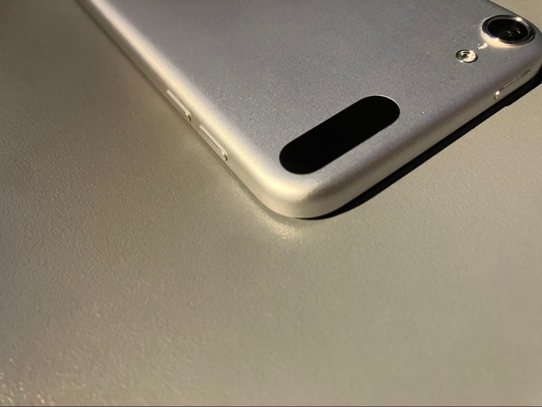 Apple iPod Touch 第7世代 シルバー 128gb バッテリー良好