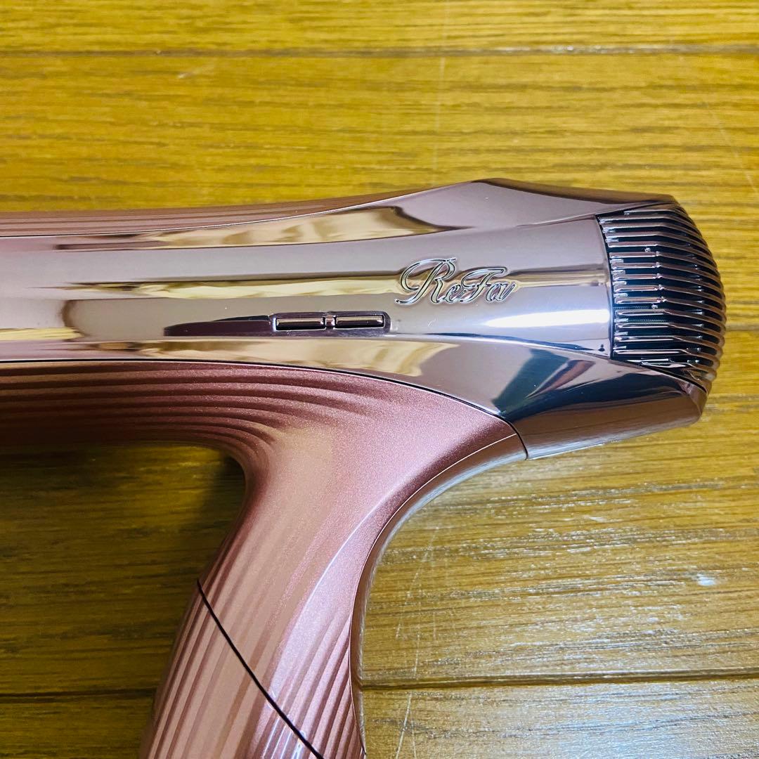 2025年　リファ ビューテックドライヤー RE-AX-05A ピンク ReFa