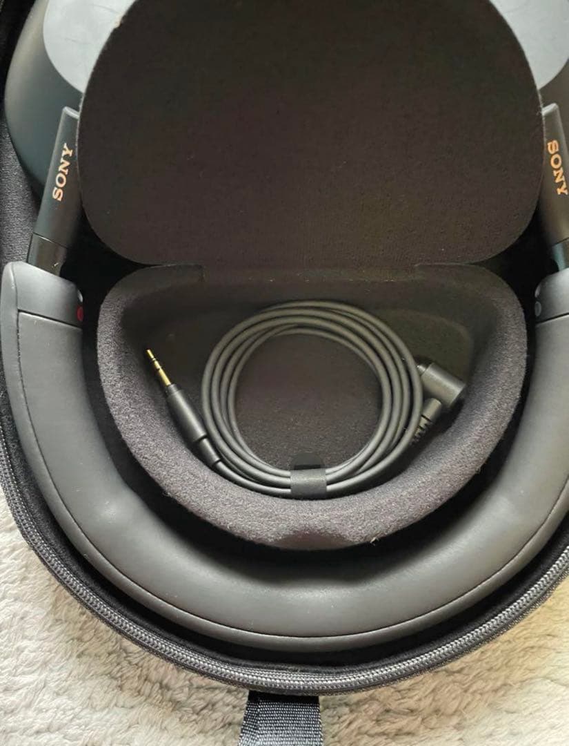 Sony WH-1000XM5 ブラック ケース付き