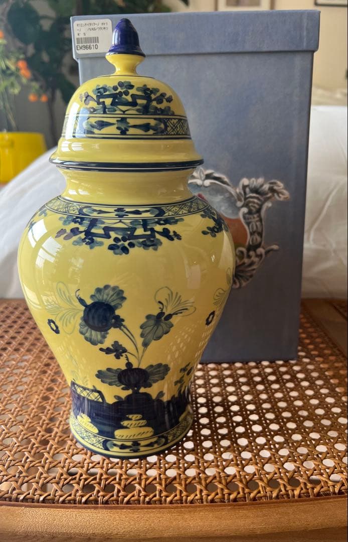 新品未使用　希少　ジノリ1735 蓋付き　フラワーベース　チトリーノ