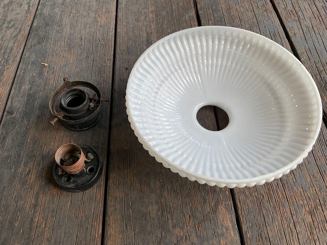 昭和レトロな照明