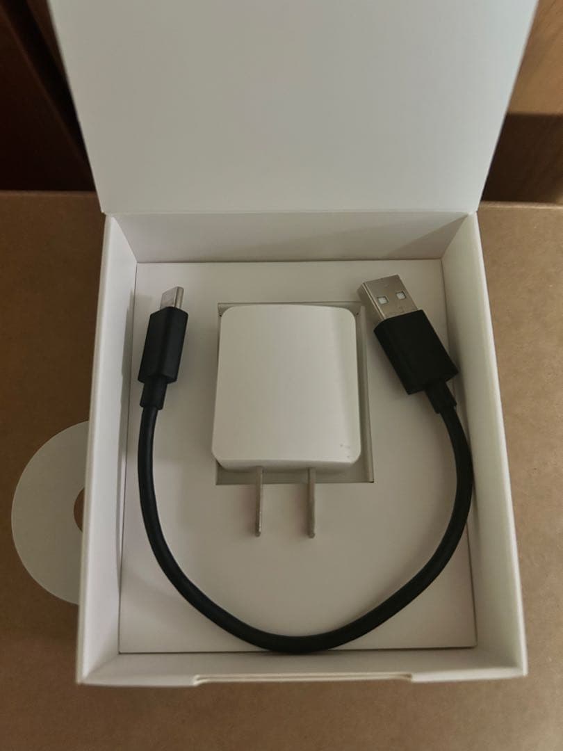 メタクエスト2本体　（ QUEST 2） 64GB