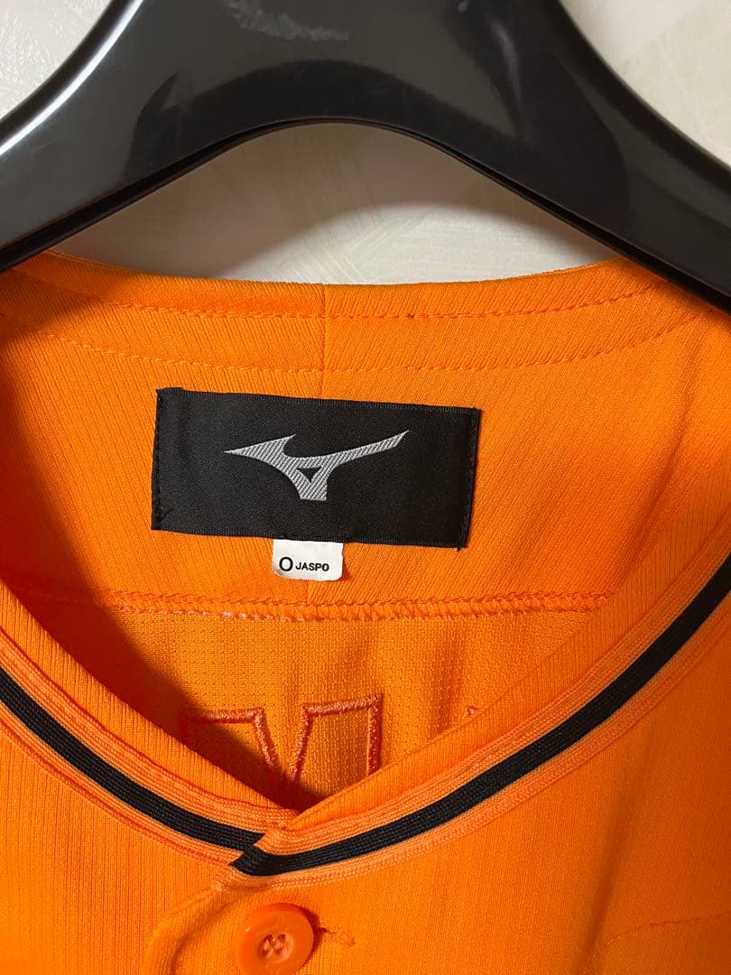 ジャイアンツ　巨人　　岡本和真　ユニフォーム　橙魂ユニ　オレンジ