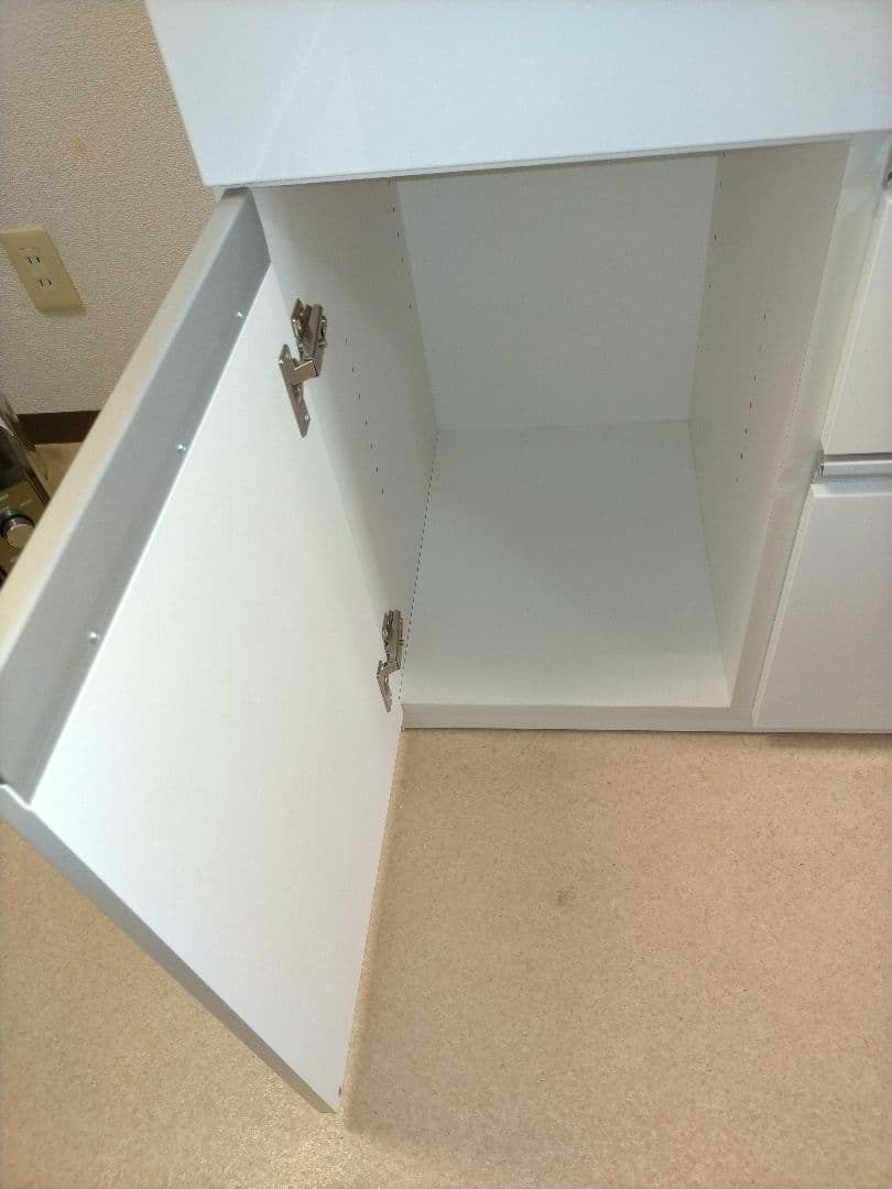 【送料込】ニトリ キッチンカウンター 幅120奥行51高さ86cm 食器棚 白色