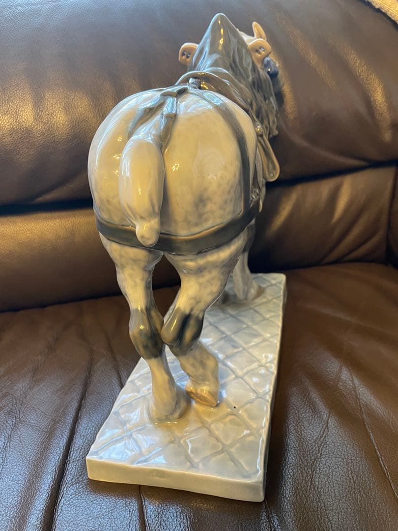 希少品　ロイヤルコペンハーゲン　馬の置物