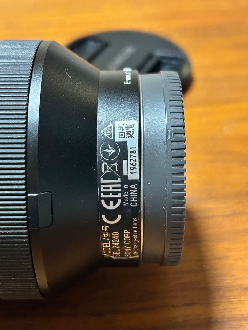 SONY FE 24-240mm F3.5-6.3 ズームレンズ