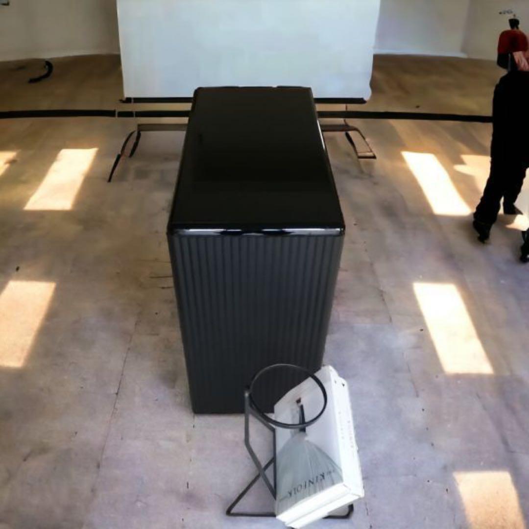 【送料込み】 Storage Cabinet By Mobilia モビリア