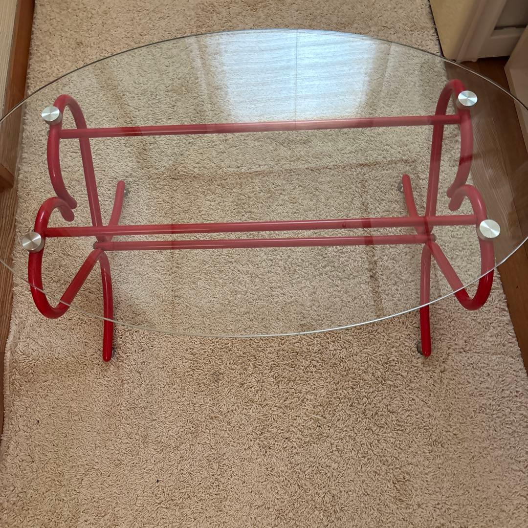 ガラステーブル　レトロ　赤いハート　型脚