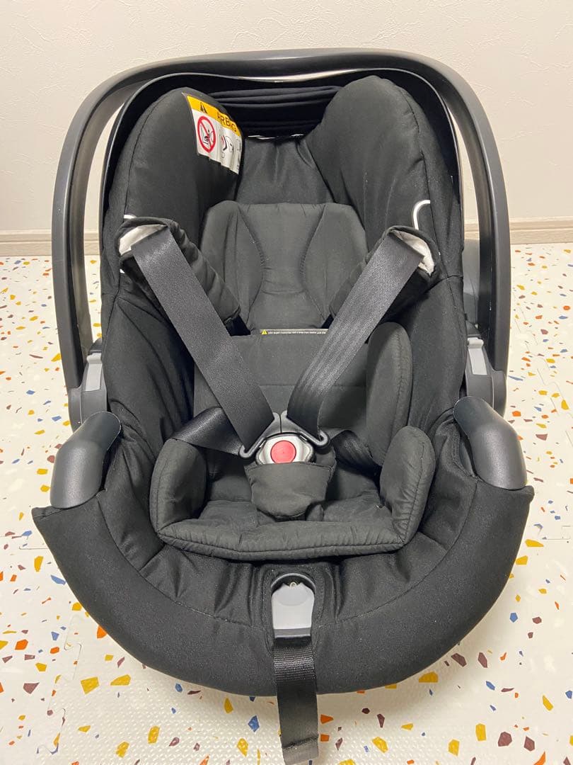 【定価8万円以上！】ストッケ イージーゴー モジュラー ビーセーフ&ベース