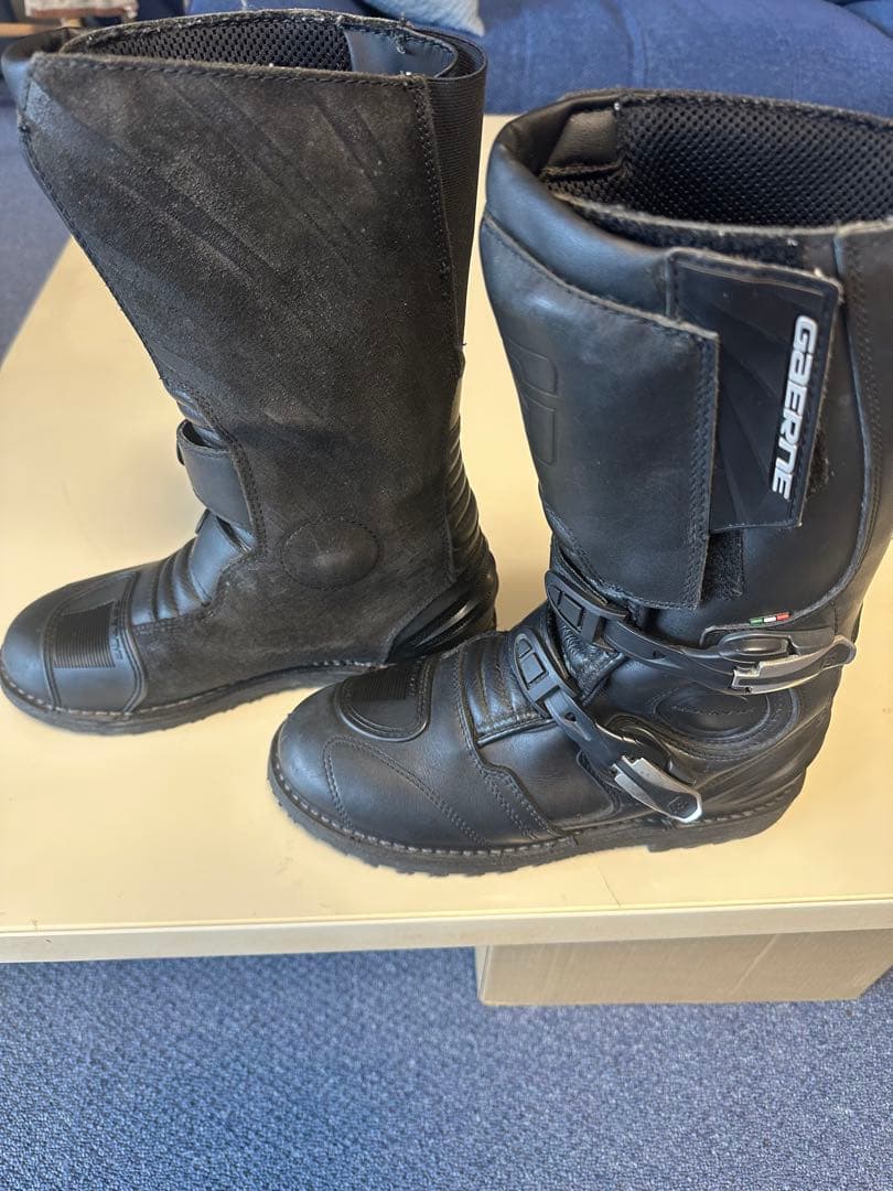 GABBARE アドベンチャーブーツ