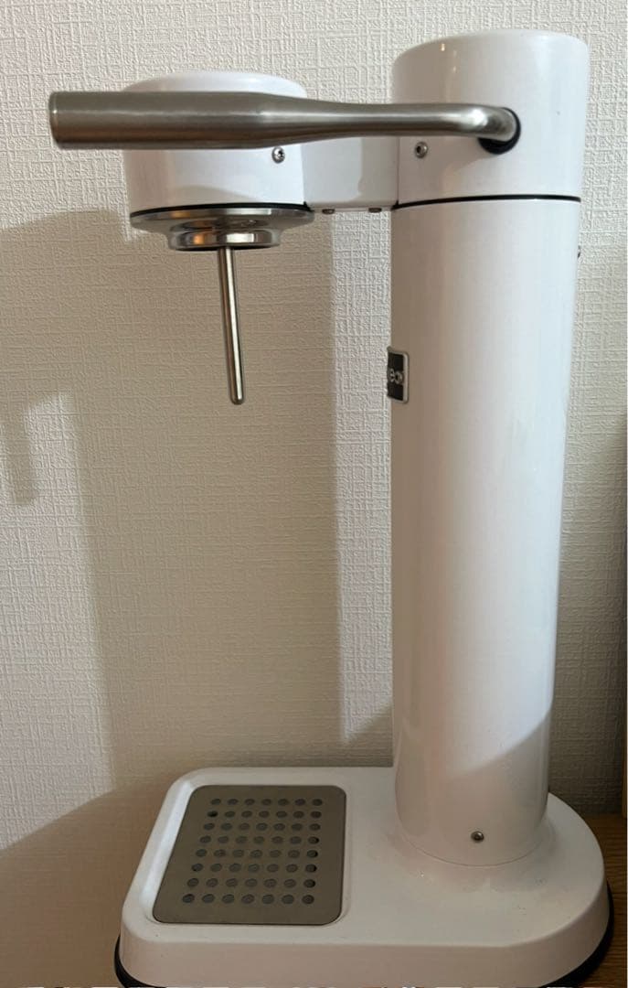 Aarke CARBONATOR 3 炭酸水メーカー ホワイト