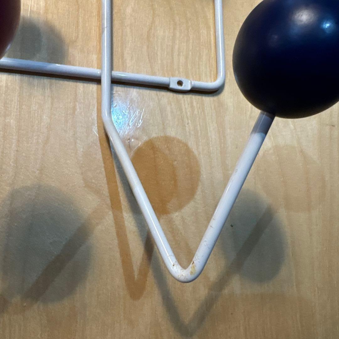 イームズ　ハングイットオール