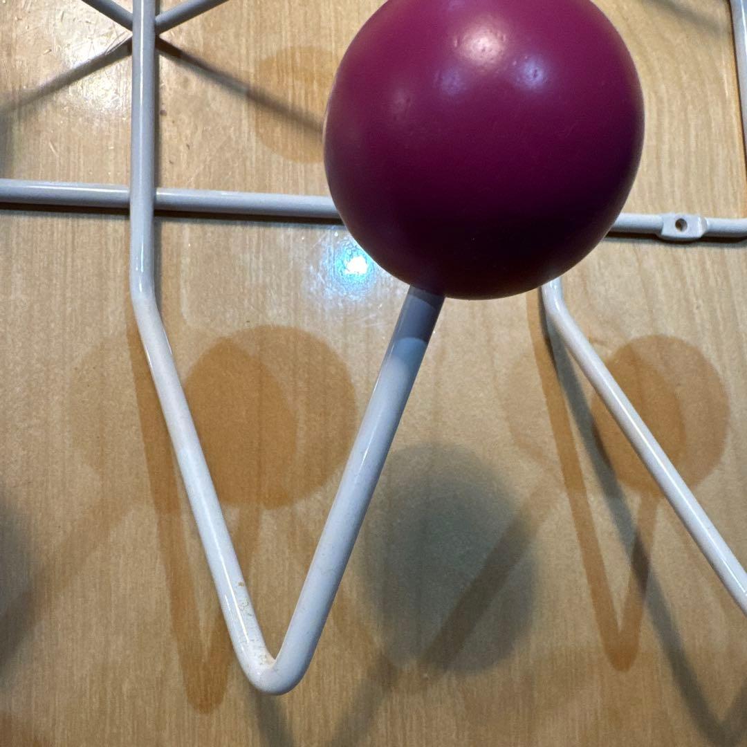 イームズ　ハングイットオール