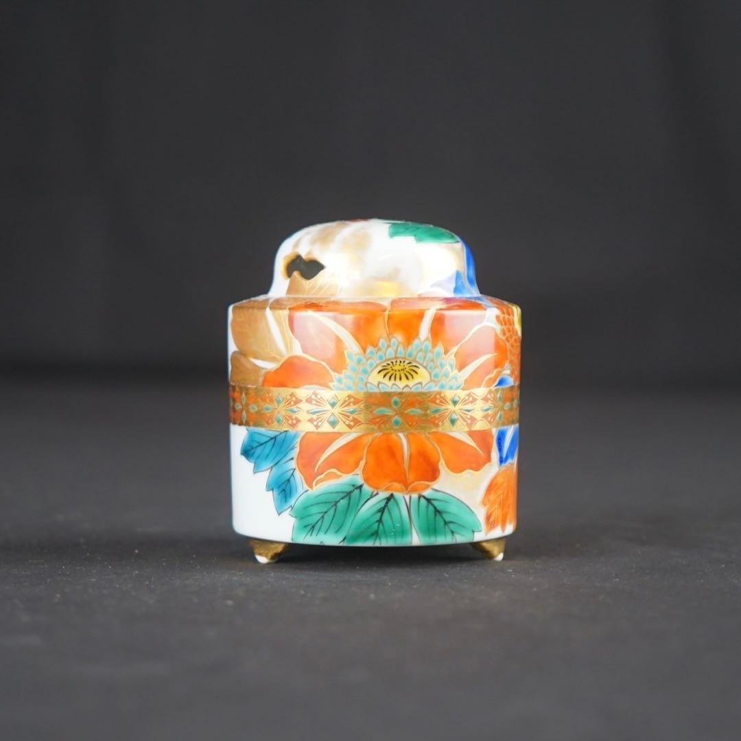 四代 上出喜山 九谷 極彩色鉄線文様 香炉 共箱 共布 保証品 茶道具