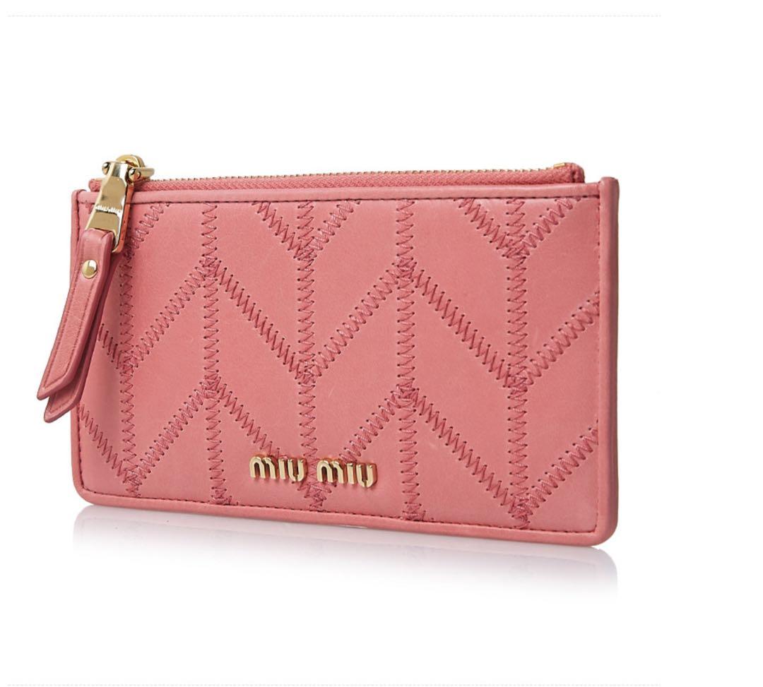 【にゃん】MIUMIU ミュウミュウ フラグメントケース