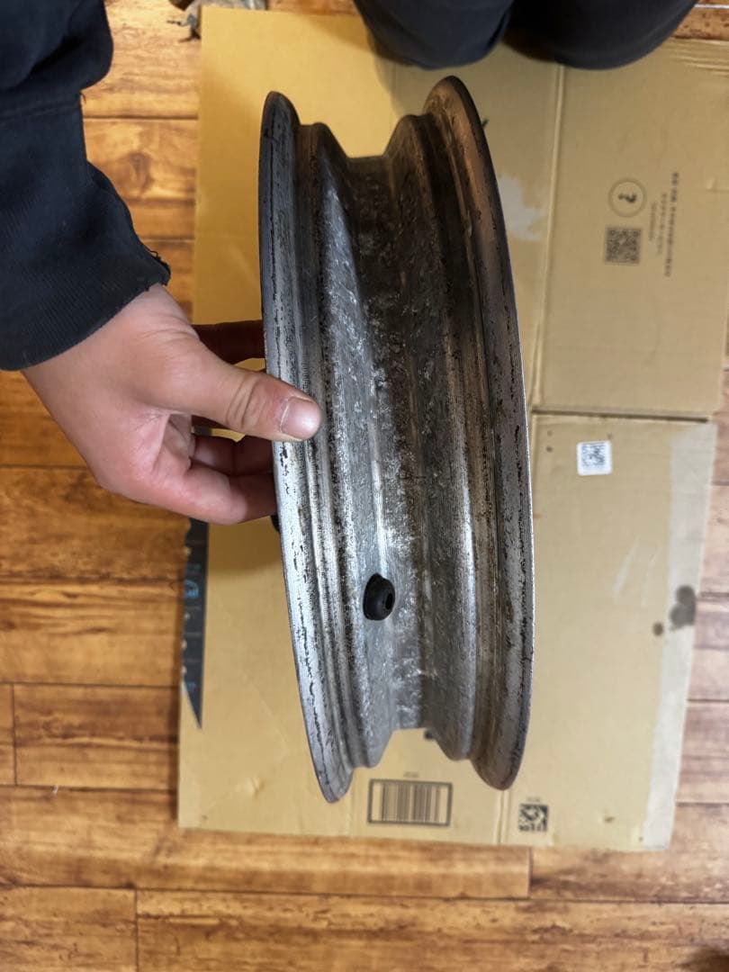 ショベルヘッド　9キャストホイール前後セット16インチ19インチ